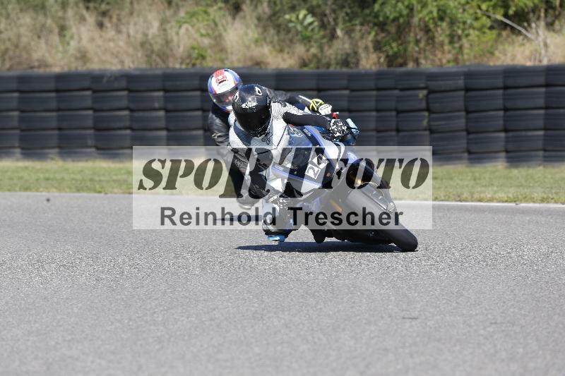 /Archiv-2025/49 26.08.2025 Cornu Master School ADR/rot-rouge/24